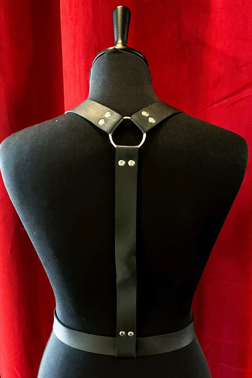 Noir Harness