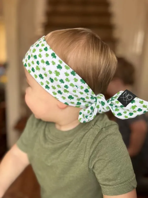 Stylish Bandanna-Style Headband with Shamrock Design for Boys