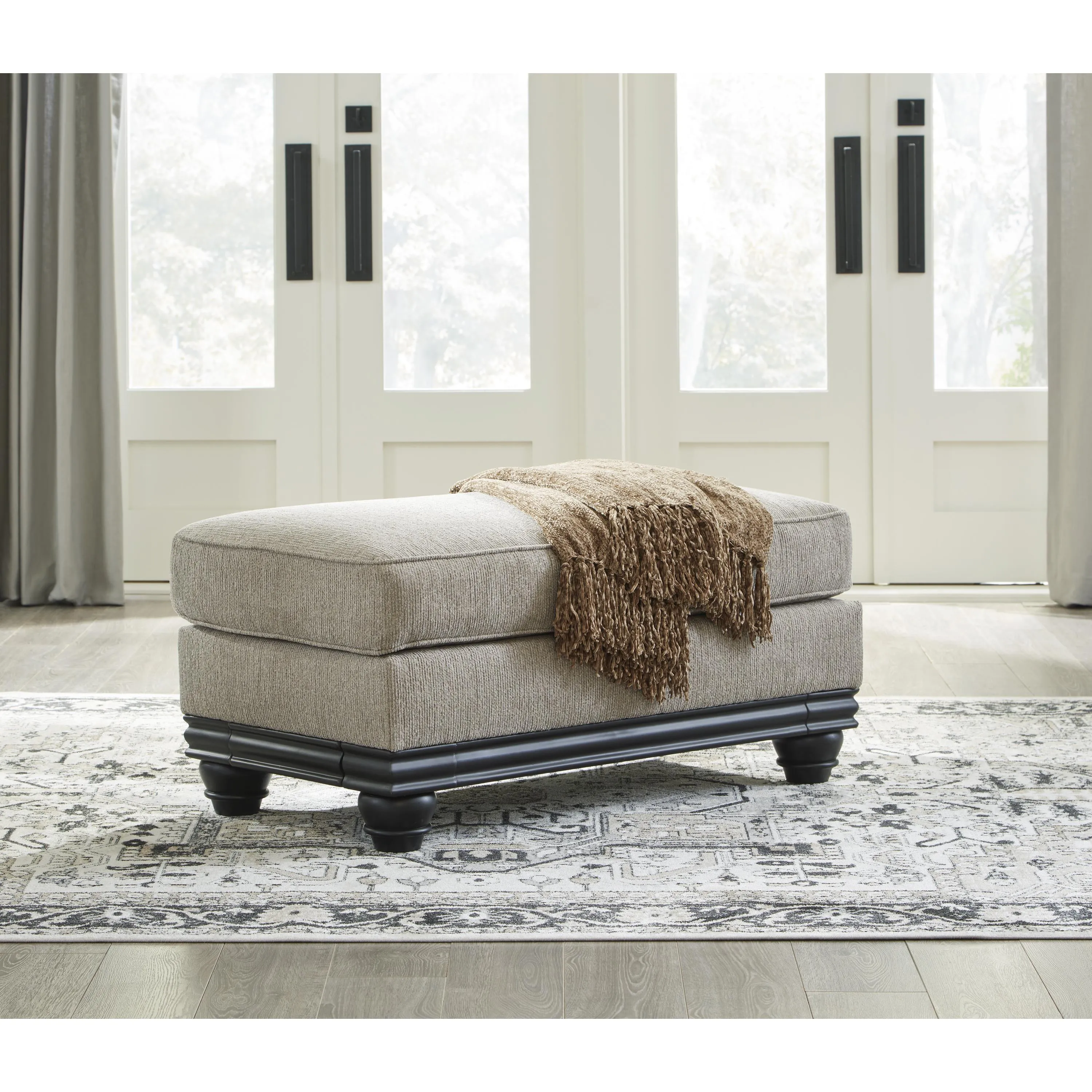 Signature Design by Ashley Elbiani Fabric Ottoman 3870414